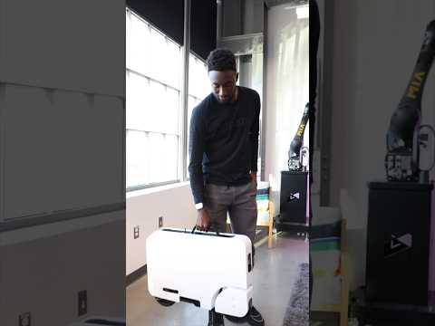 Honda Motocompacto: The Electric Scooter Inside a Briefcase