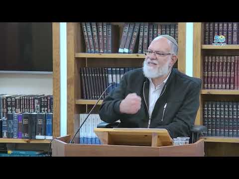 Die Figur Griechenlands in der Bedeutung von Chanukka mit Rabbi Tamir