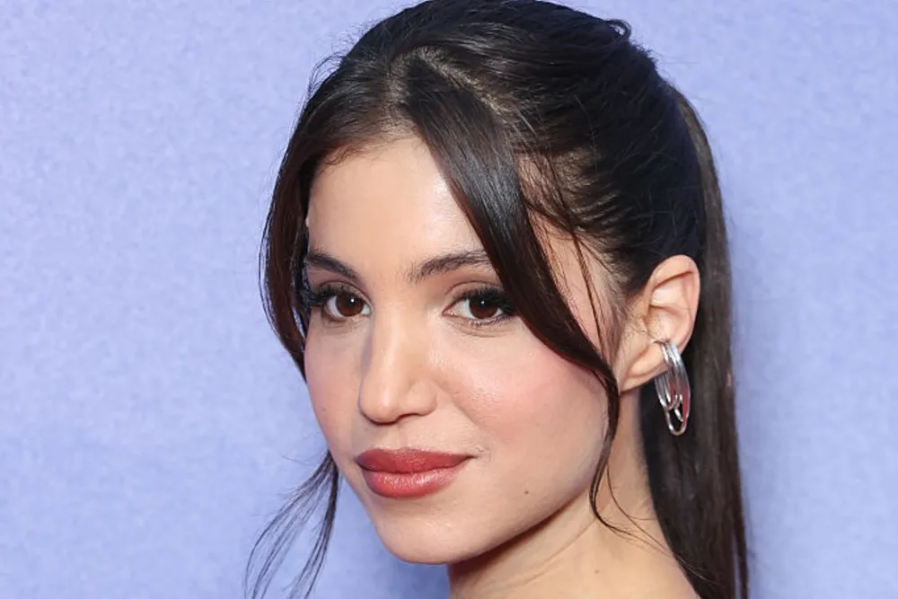 Bérénice Eveno to Direct Paris Spy Thriller 'Sleepless Nights'