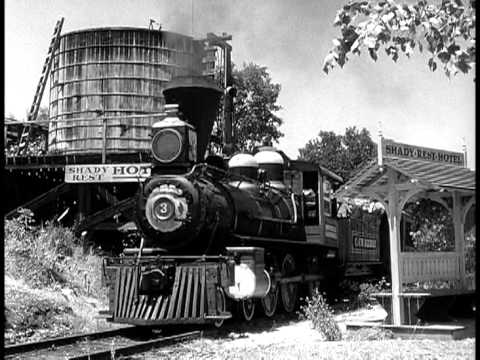 Petticoat Junction: Cannonball Christmas (S1E14)