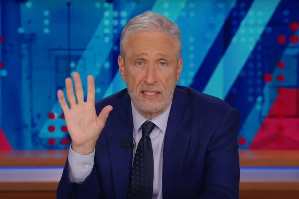 Jon Stewart’s ‘Daily Show’ Skips Skydance Merger to Focus on AI