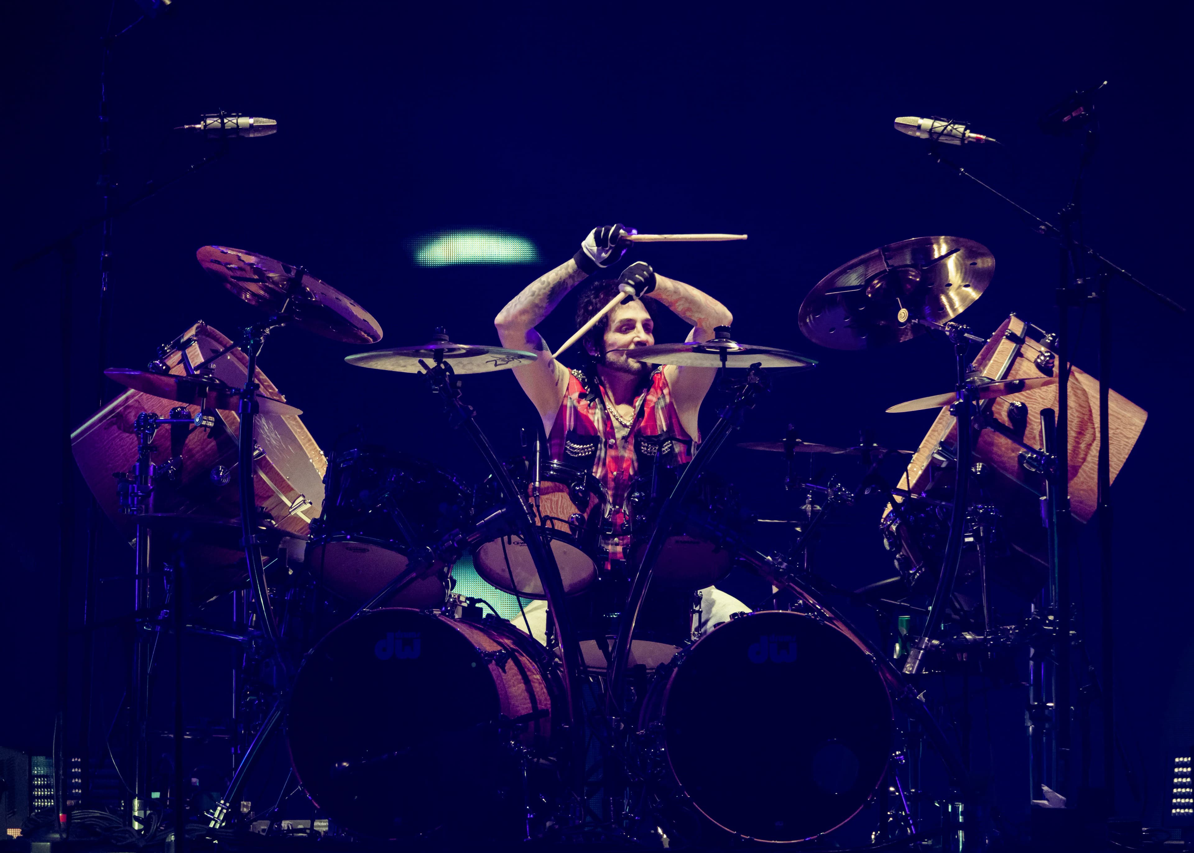Journey Drummer Deen Castronovo Returns to Stage Post-Medical Scare