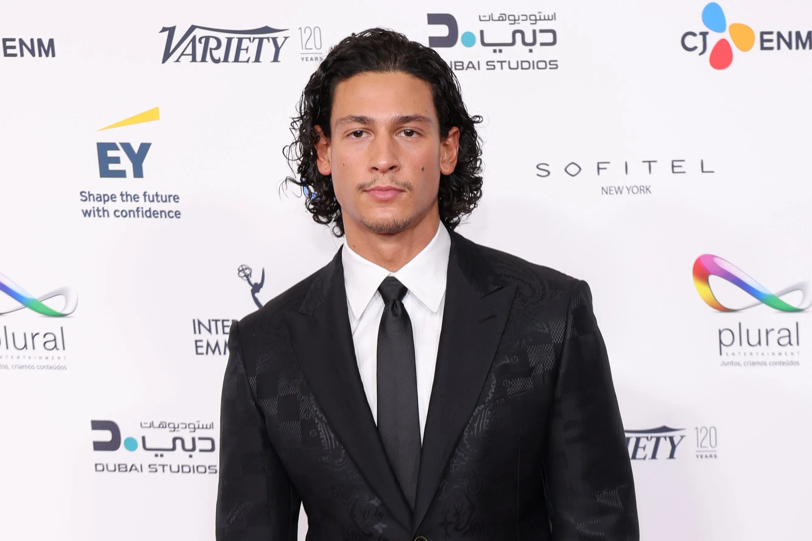 Emilio Sakraya Cast as Xaden Riorson in Amazon's 'Fourth Wing' Series