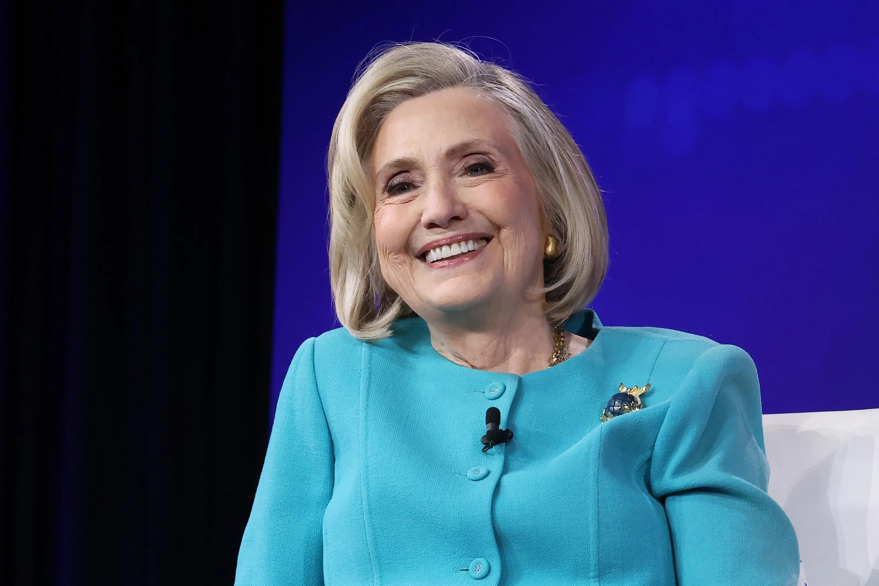Hillary Clinton and Kara Swisher to Co-Host 2026 Midterm Podcast